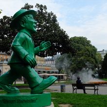 コッホブルンネン広場内にはこんな像も立っています。