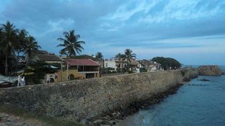 欧米のような城塞都市