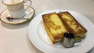 人気の老舗喫茶店