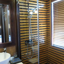 シャワールームもあります