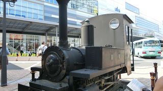 鉄道よりも規格が簡単で、安く造られた熱海の鉄道です。。