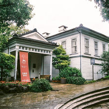 旧自由亭、外観。