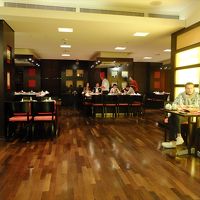 ホテル内の日本料理店BENIHANAのお料理は…、