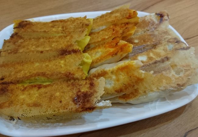 棒状の餃子が美味しい