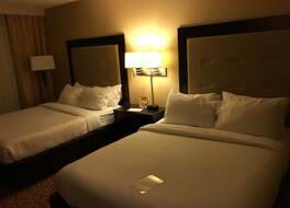 ホリデイ イン エバンズビル エアポート