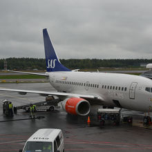 B737-600