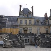 パリ郊外の宮殿