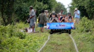 休線を利用した輸送手段が娯楽に