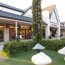 セールも盛ん！