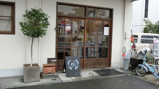 松本城の近くのパン屋さん 《サパンジ》