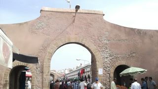 人は多いが優しい