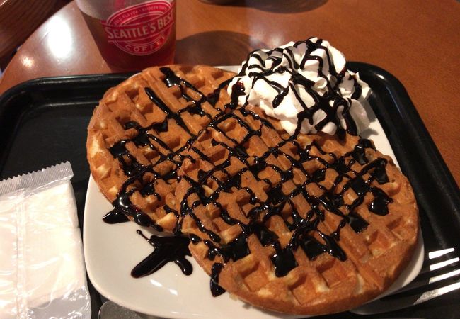 アパホテルの一階