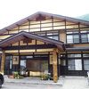 桧枝岐川を望む温泉民宿