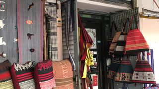 ここでいつも肩掛けかばんを買うが全部失敗だった