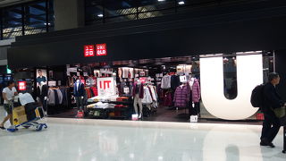 薄手のパーカを買いました