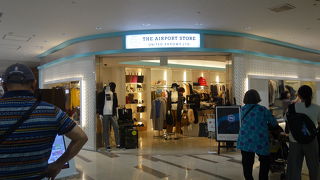 センス良い洋服のセレクトショップ