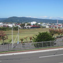 高台にあるので、景観もそれなりに楽しめます