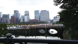 皇居のシンボル