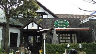 確かにパンは旨い！