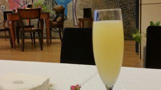 東京芸術劇場2階のレストランCOVA