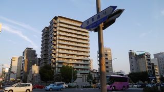 河原町へとつづく。