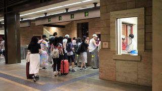 エリアをぐるっと一周する