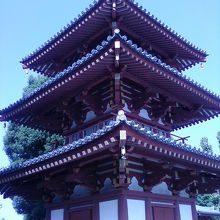 今の三重塔です。