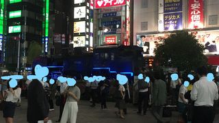 有象無象の人の山