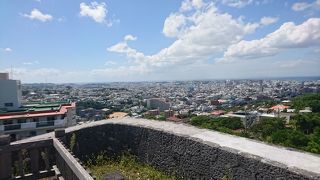 那覇市の風景が果てしなく広がっていました！