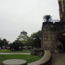 本丸と天守閣とＭＩＲＡＩＺＡ