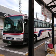 福島駅前行きの高速バス