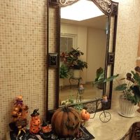 ハロウィン仕様の館内