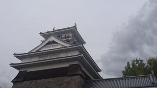 昭和に築城された上山城