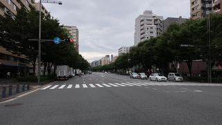 宿泊して観光するにはアクセスの良い通り