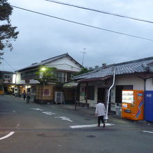 西都市にあるうなぎ専門店