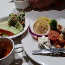 ランチはkarmaにて