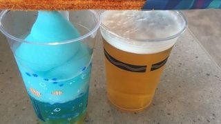 スムージーとチュロス