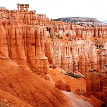 ナバホループの最後の上り付近のフードゥー群