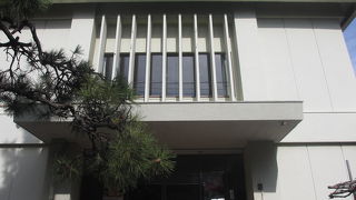 山門があるのは寺院らしかったですが・・・