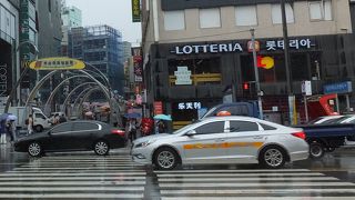 釜山駅の裏側にもタクシー乗り場ありました。