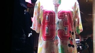 ド派手なTシャツ