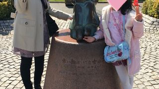 童謡の赤い靴の女の子