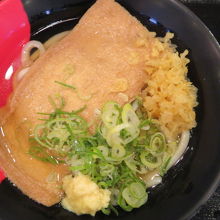 きつねうどんを食べました