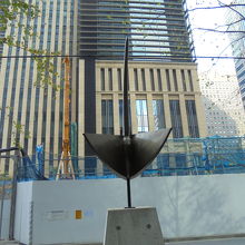 通り沿いのオブジェ