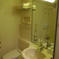 バスルームも広々