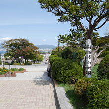 箱館奉行所の跡地でもあります。