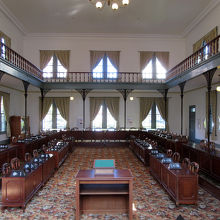 議長席からパチリ