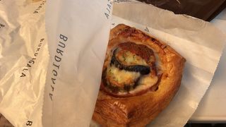 高級感のあるベーカリー