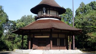 ユニークな外観