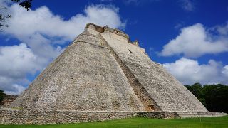 魔法使いのピラミッドは見応えあり！